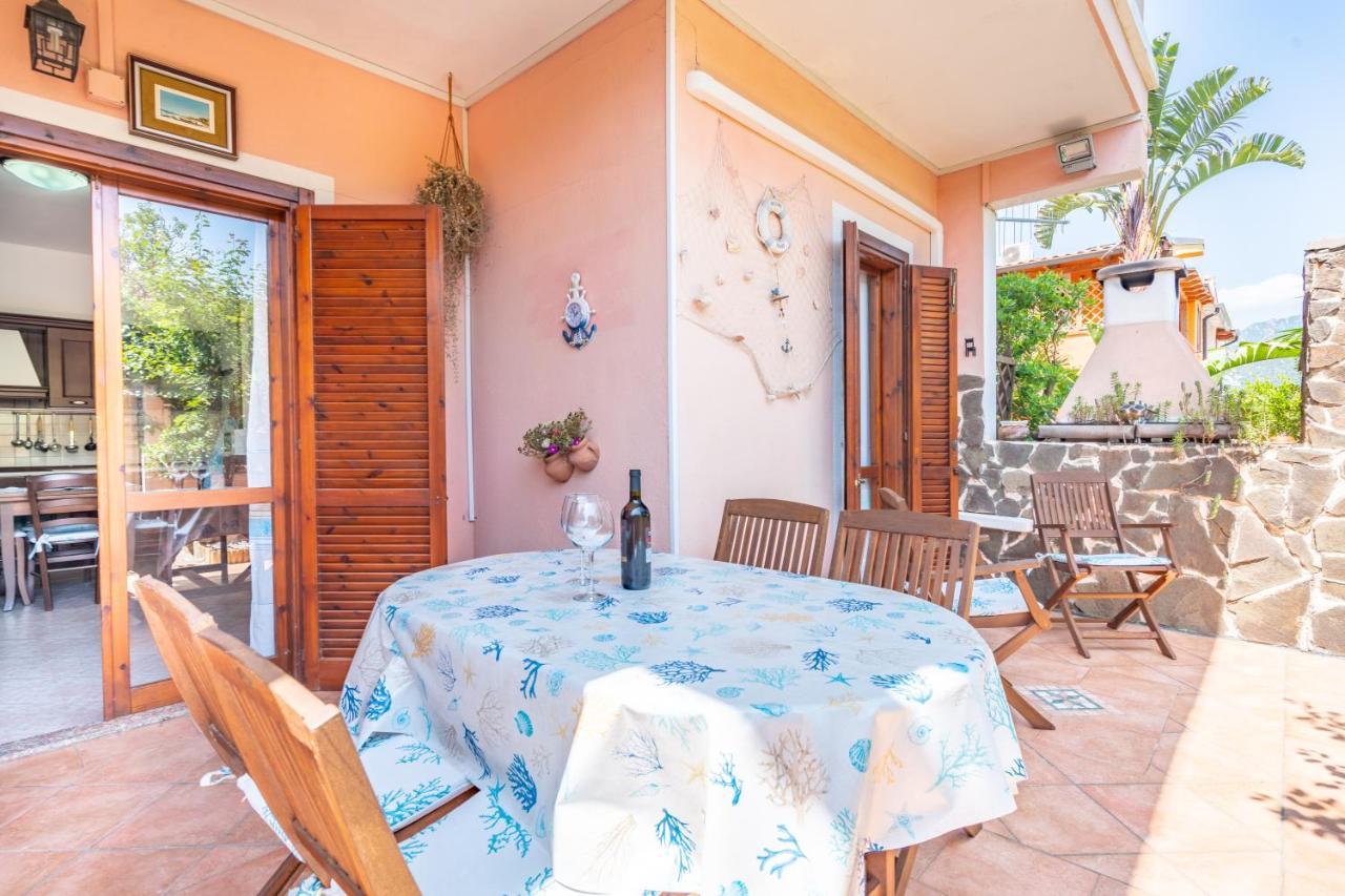 Villa Bibi Villasimius - Con Giardino Kültér fotó